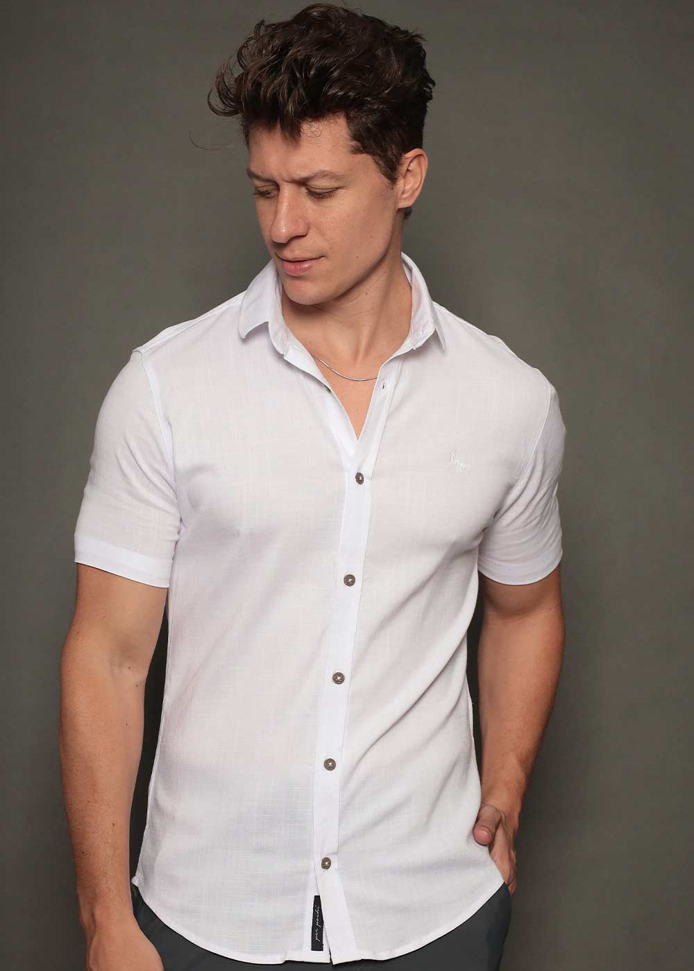 CAMISA DUBAI GOLA TRADICIONAL MANGA CURTA