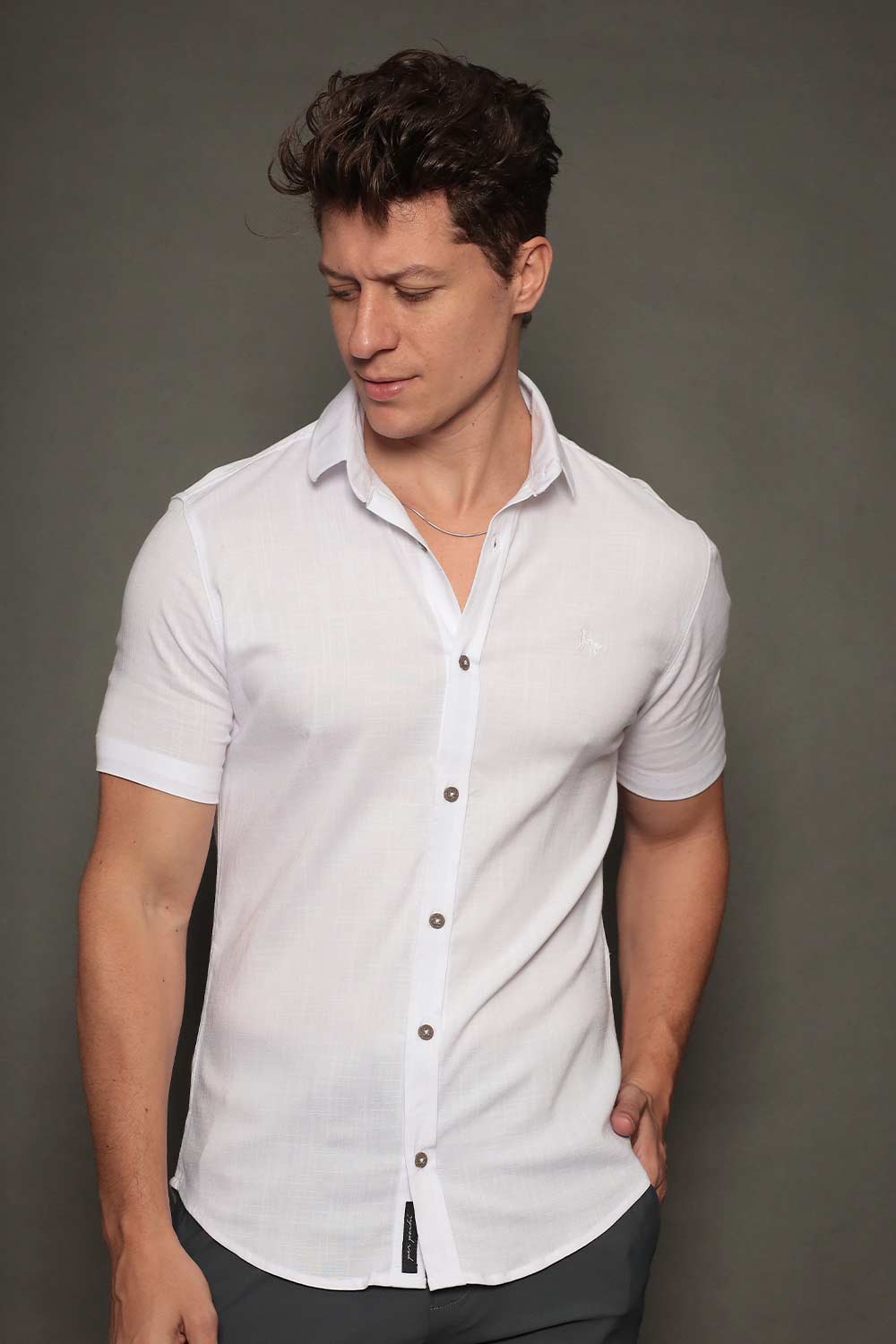 CAMISA DUBAI GOLA TRADICIONAL MANGA CURTA