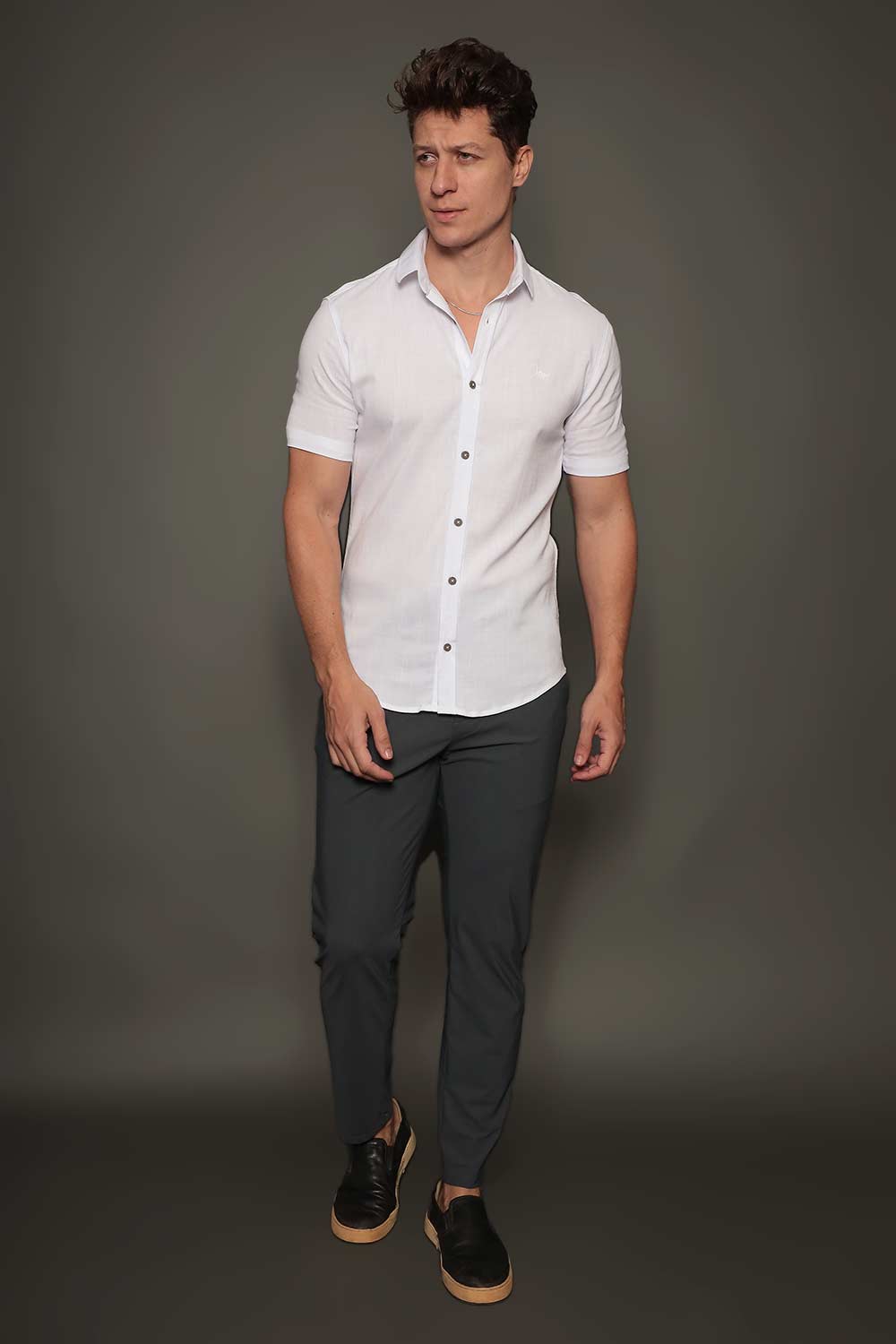 CAMISA DUBAI GOLA TRADICIONAL MANGA CURTA