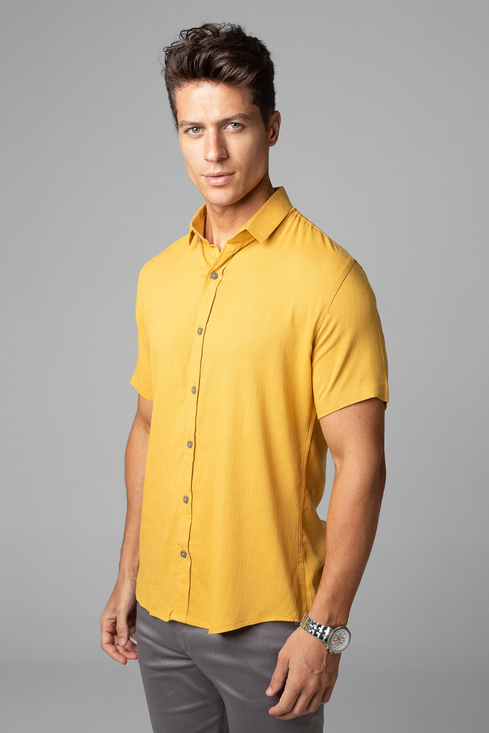 CAMISA DUBAI GOLA TRADICIONAL MANGA CURTA