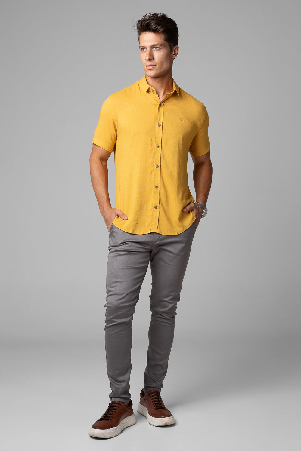 CAMISA DUBAI GOLA TRADICIONAL MANGA CURTA