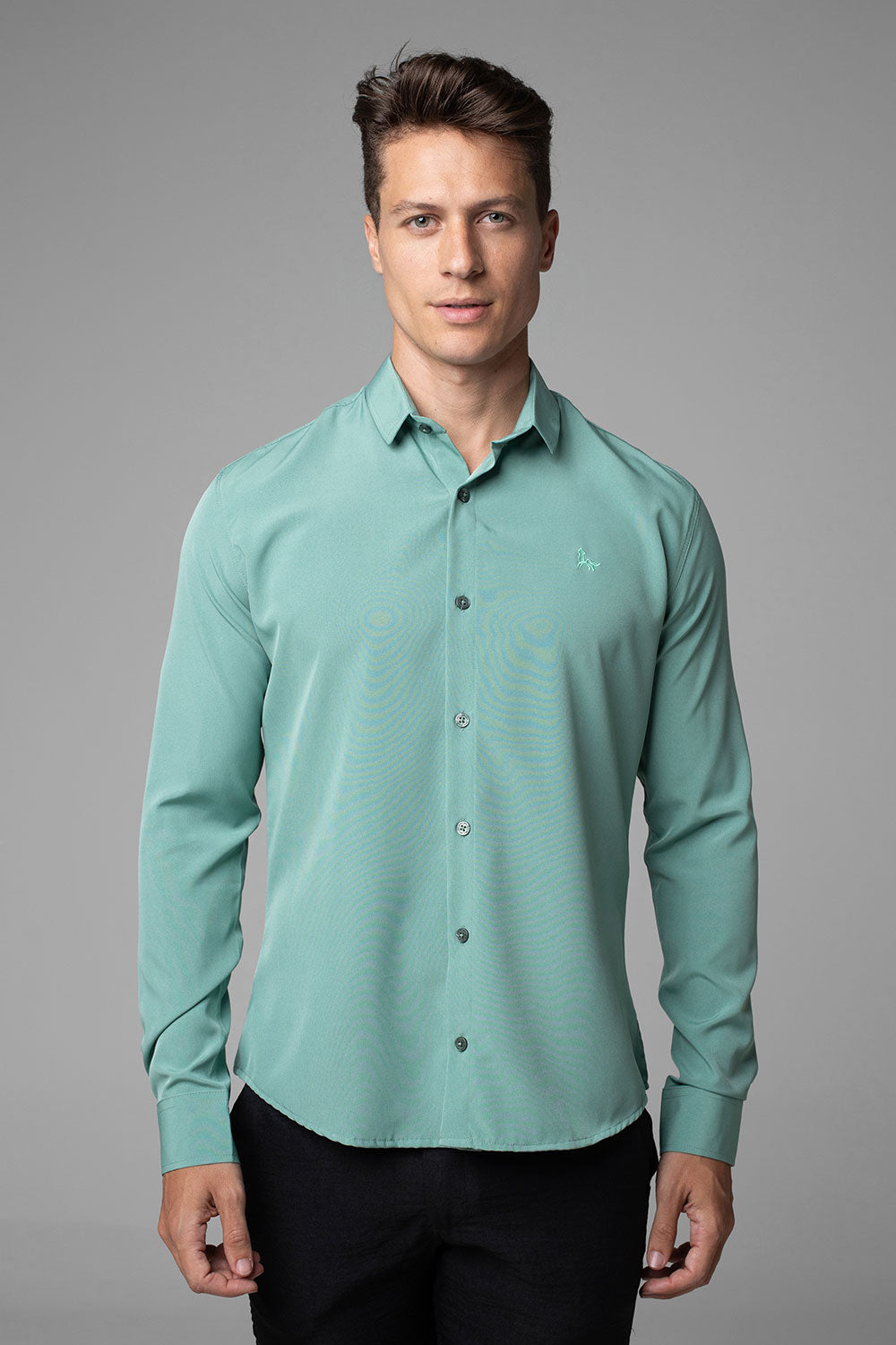 Camisa Social Masculina W.R Repelente a Líquidos e Manchas Slim