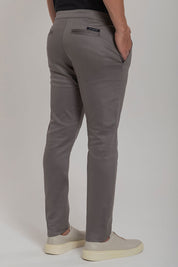 Calça Alfaiataria com Presilha Ajuste Lateral Extreme Power