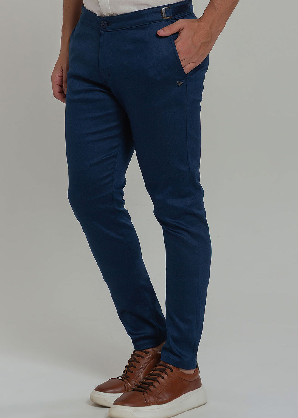 Calça Alfaiataria com Presilha Ajuste Lateral Extreme Power