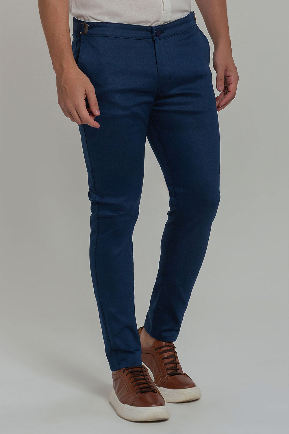 Calça Alfaiataria com Presilha Ajuste Lateral Extreme Power