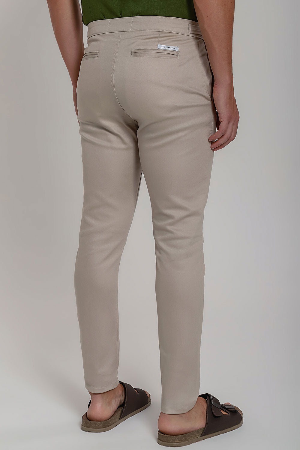 Calça Alfaiataria com Presilha Ajuste Lateral Extreme Power