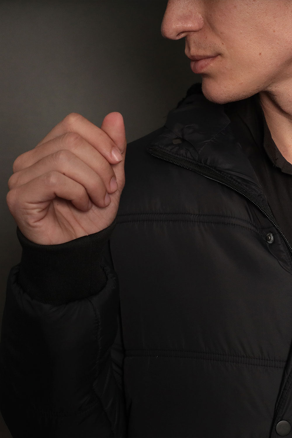 Jaqueta Masculina com Capuz Slim Velluto Napoli