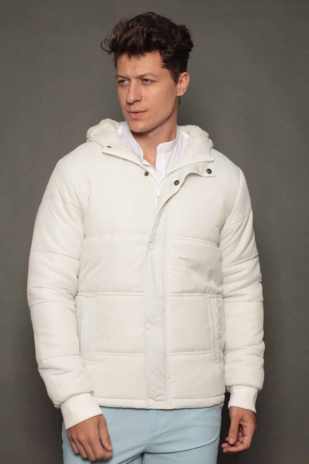 Jaqueta Masculina com Capuz Slim Velluto Napoli