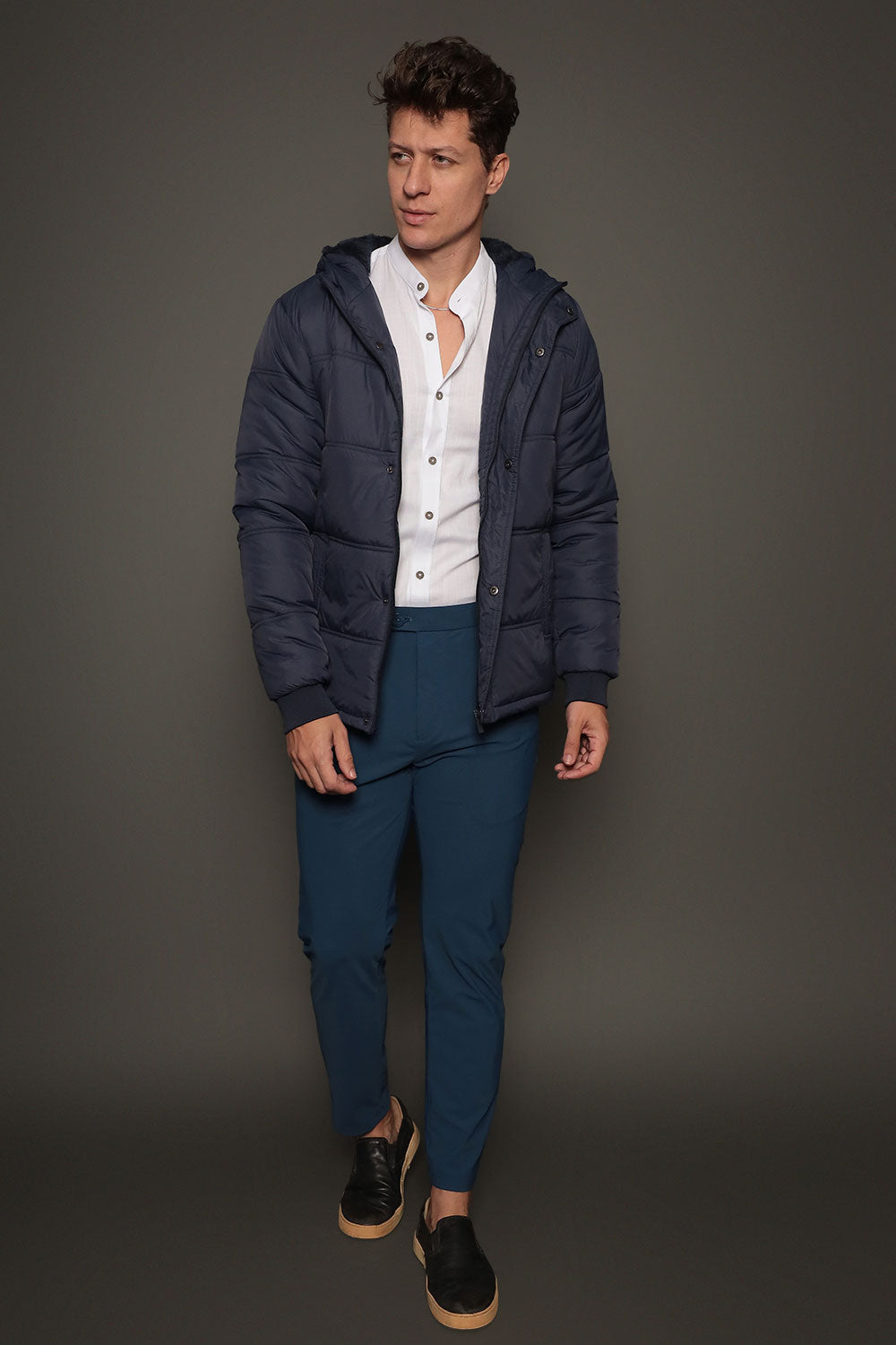 Jaqueta Masculina com Capuz Slim Velluto Napoli