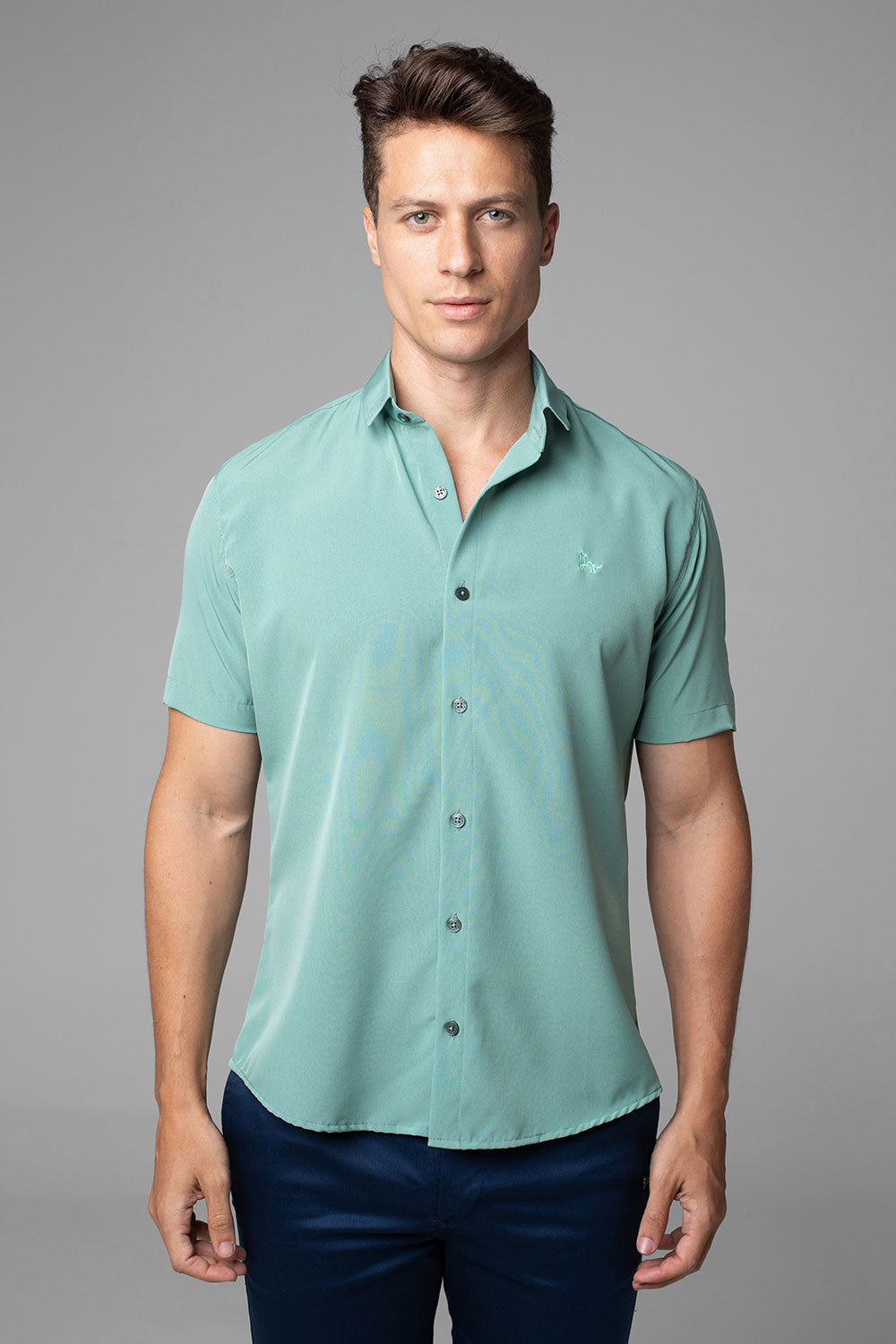Camisa Social W.R Manga Curta Repelente a Líquidos Slim