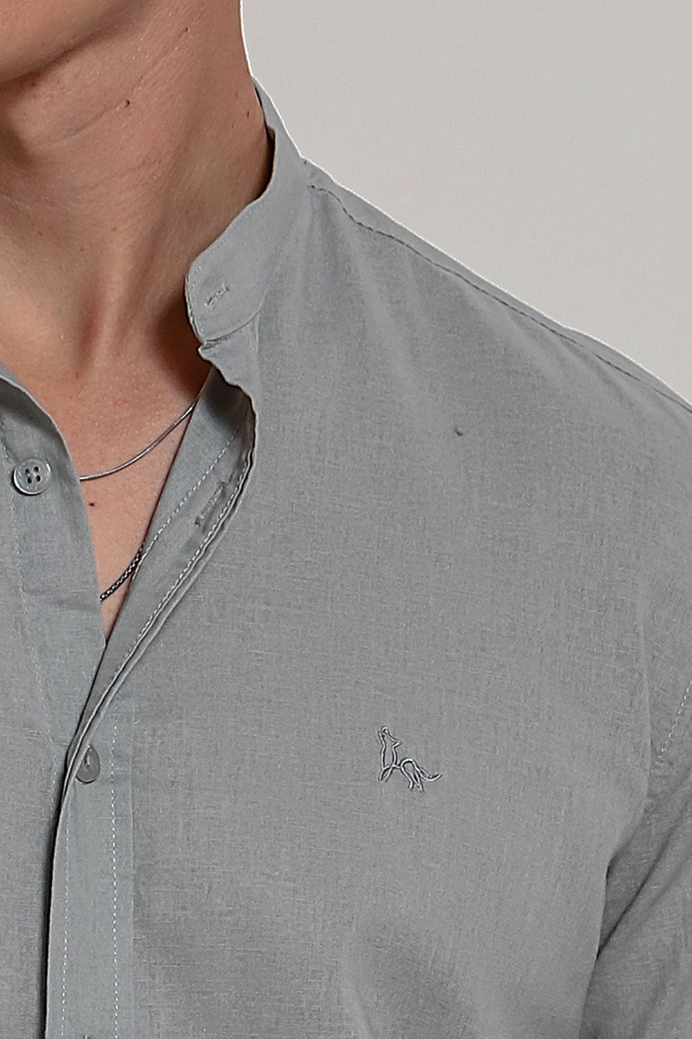 Camisa de Linho Masculina Gola Padre Manga Curta