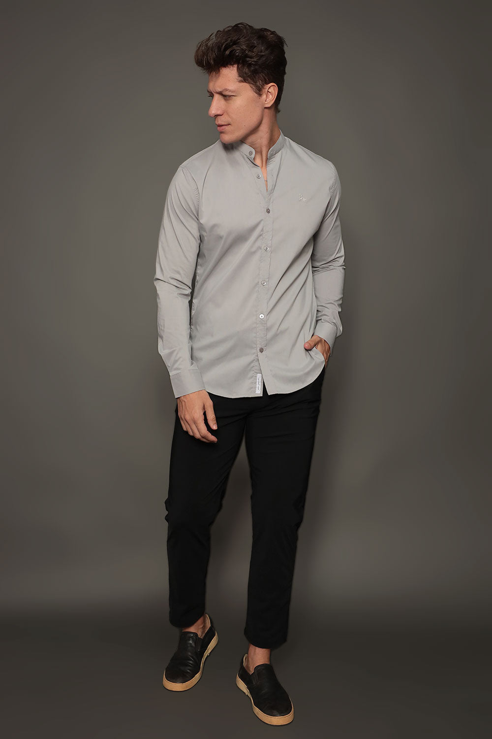 Camisa Social Masculina Gola Padre Manga Longa Tricoline