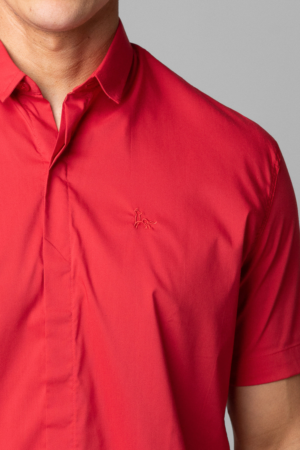 Camisa Social Masculina Tricoline Acetinada Slim Fit Vista Oculta MC