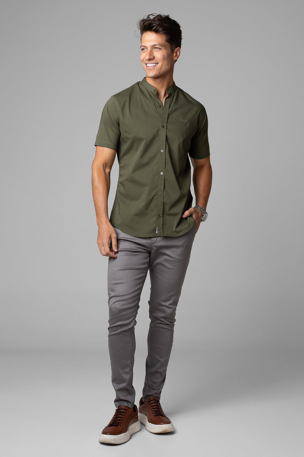 Camisa Social Masculina Gola Padre Manga Curta Tricoline