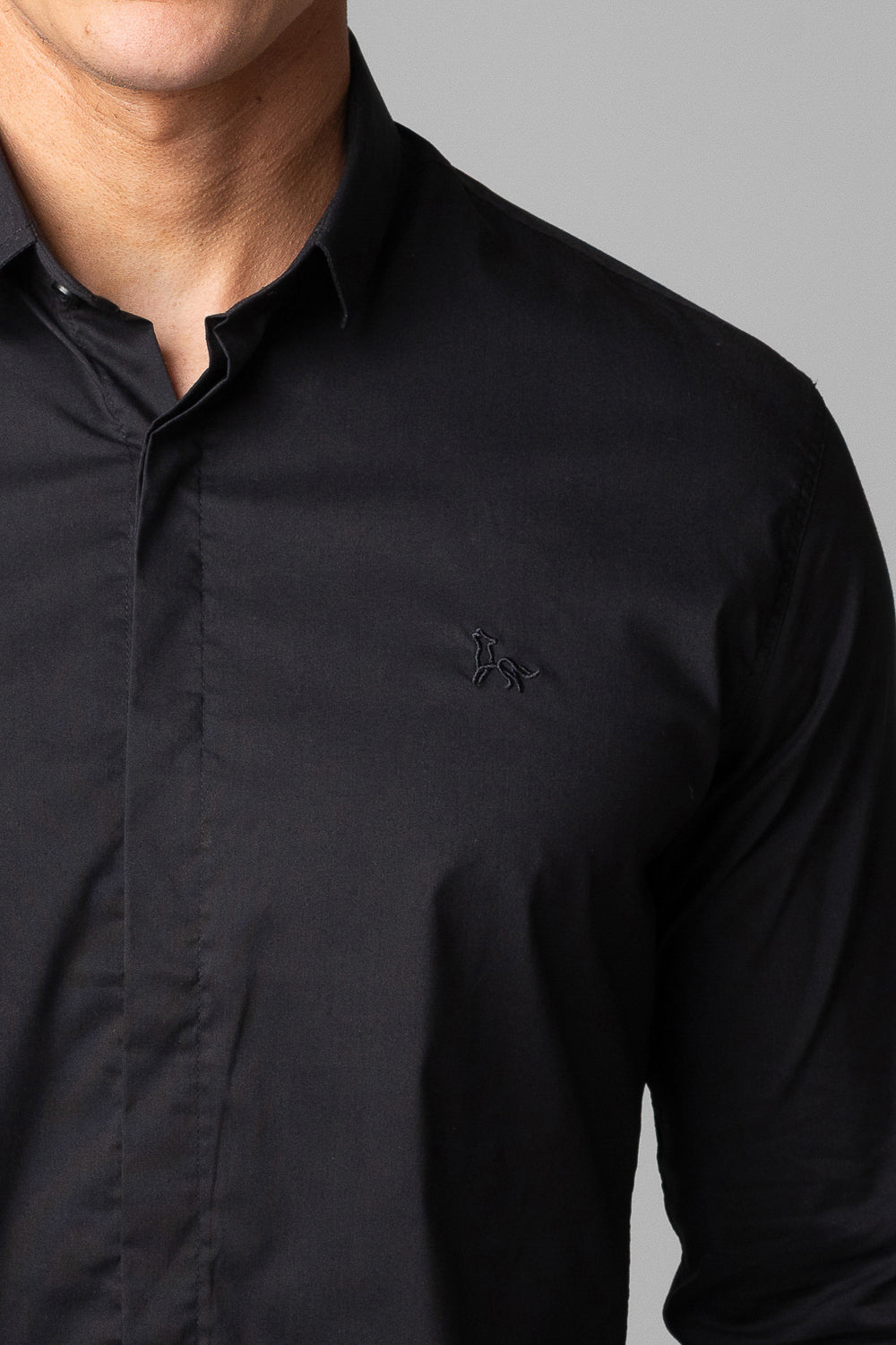 Camisa Social Masculina Tricoline Acetinada Slim Fit Vista Oculta ML