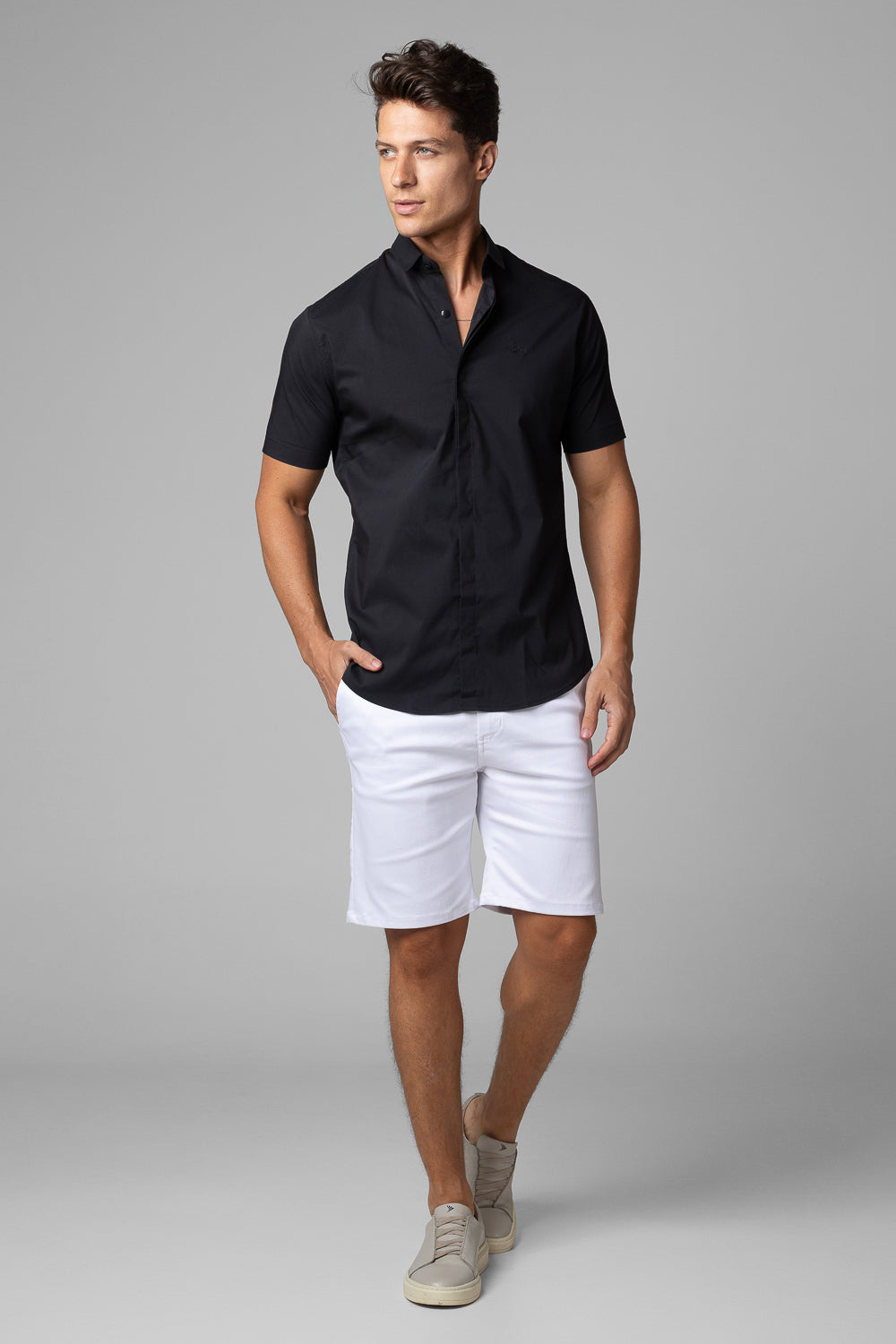Camisa Social Masculina Tricoline Acetinada Slim Fit Vista Oculta MC