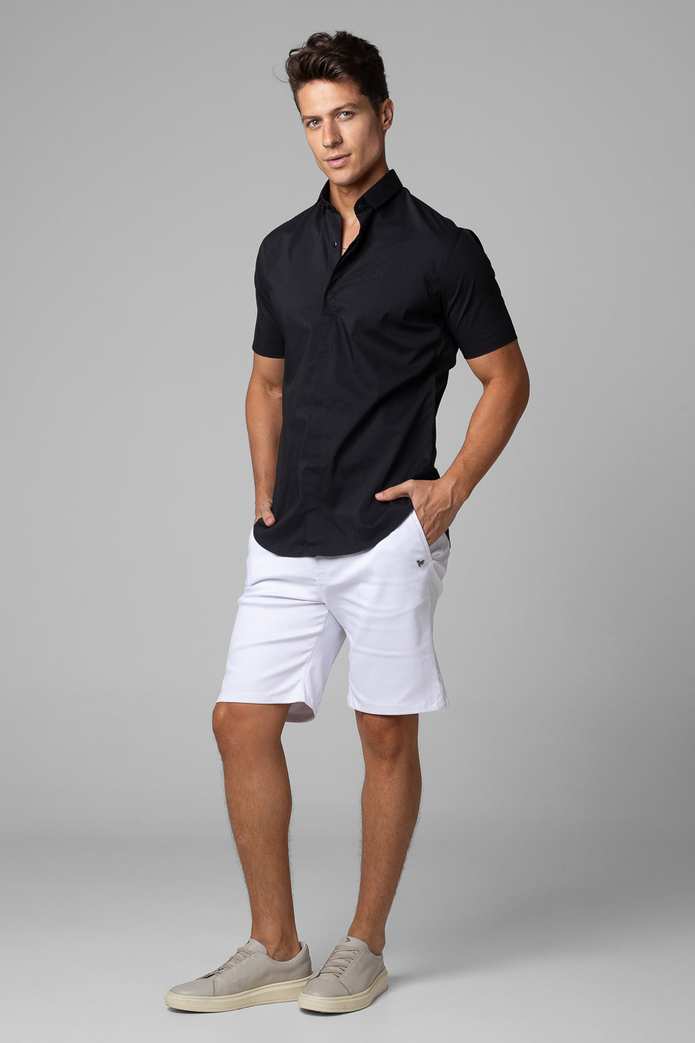 Camisa Social Masculina Tricoline Acetinada Slim Fit Vista Oculta MC