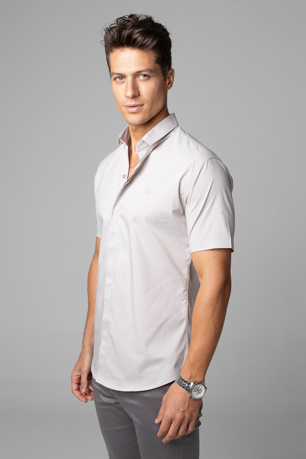 Camisa Social Masculina Tricoline Acetinada Slim Fit Vista Oculta MC